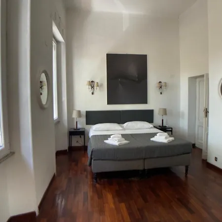 Maison Cloe Near The Spanish Steps-2